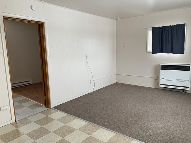 Foto del edificio - 1195 E Clark St