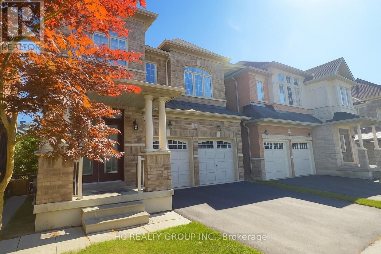 Primary Photo - 87 Estrella Cres