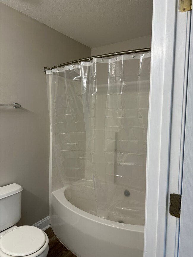 Foto del edificio - Nice 3 bedroom, 2.5 bath townhouse at Silv...