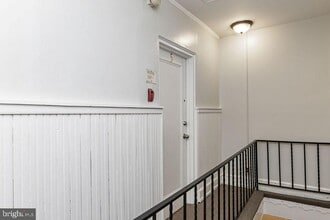 Building Photo - 2509 Cliffbourne Pl NW