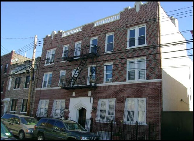 Primary Photo - 34-51 9th St