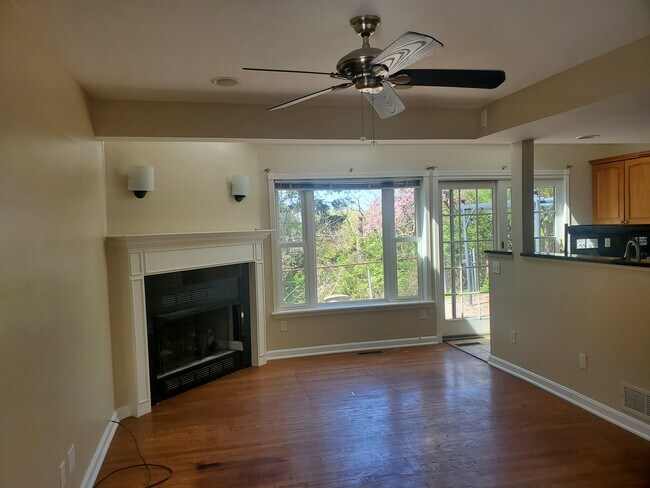 Foto del edificio - 2405 Overlook Rd