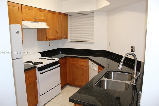 Foto del edificio - 8305 SW 152nd Ave