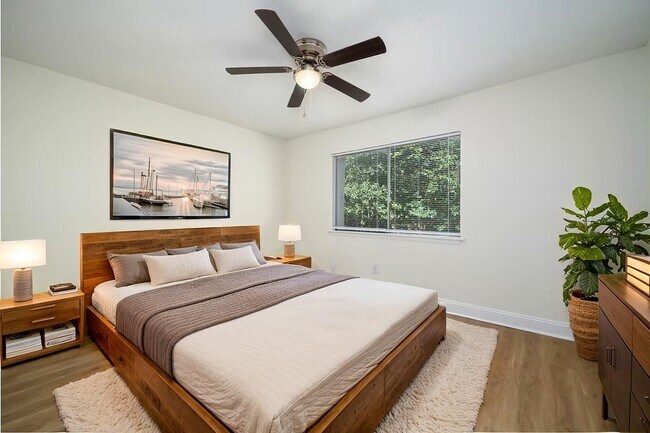 Foto del edificio - Beacon Pointe Apartments
