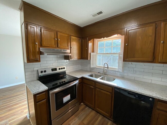 Building Photo - 503 Culpepper Ct