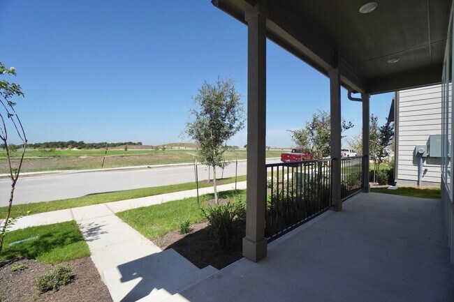 Building Photo - 112 Hartson Dr