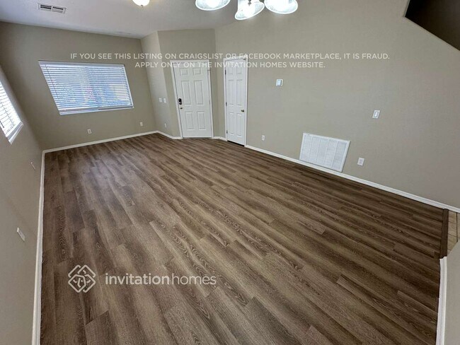 Foto del edificio - 7213 S 8th St