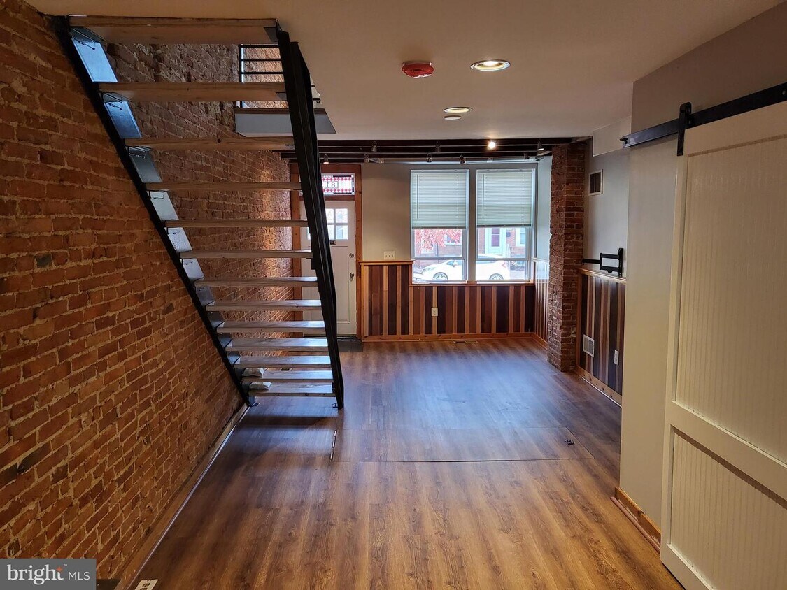 Foto principal - 813 E Fort Ave