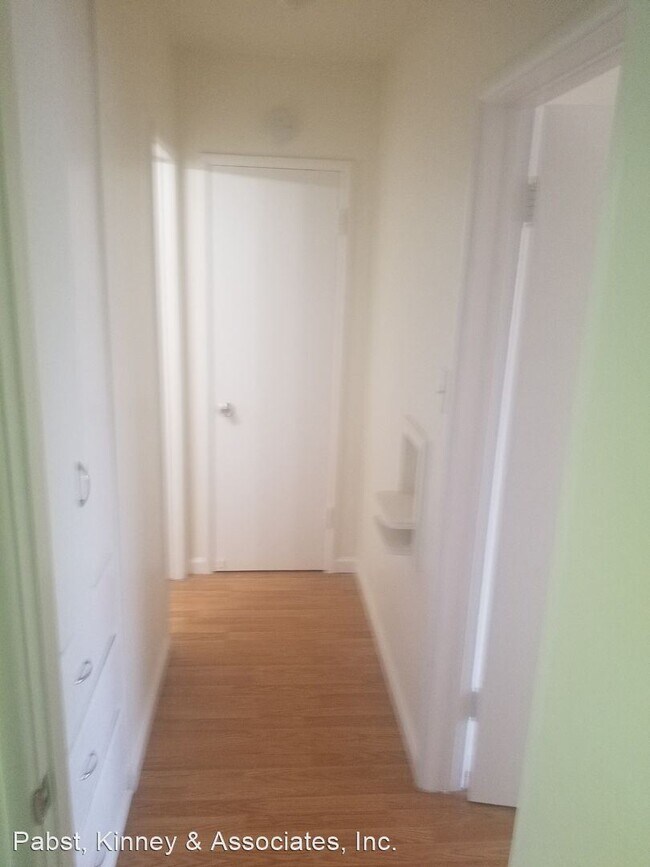 3301 E 2nd St, Long Beach, CA 90803 Room for Rent in Long Beach, CA