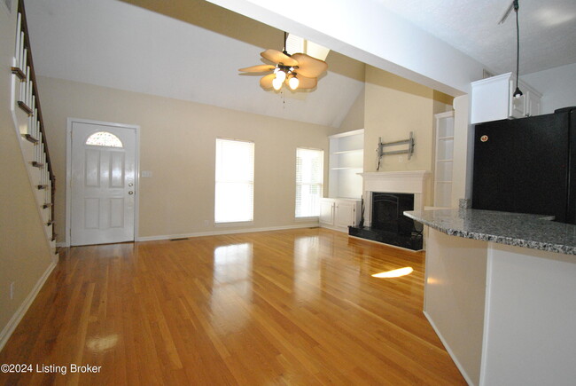 Building Photo - 5307 Silver Wing Blvd