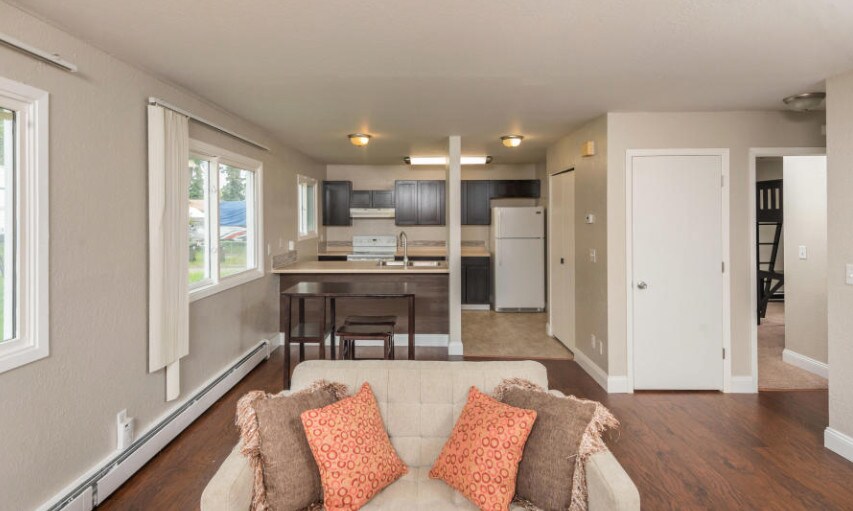 Foto principal - 1125 Nelchina St