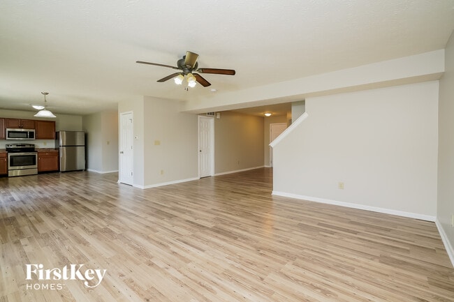 Foto del edificio - 881 Briarstone Dr