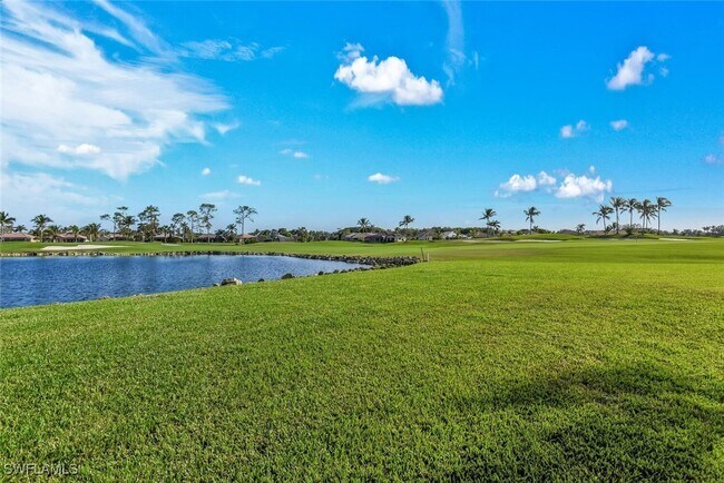 Foto del edificio - 7895 Mahogany Run Ln