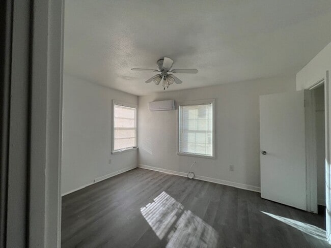 Building Photo - For Lease - 3120 Tom Green - Odessa TX