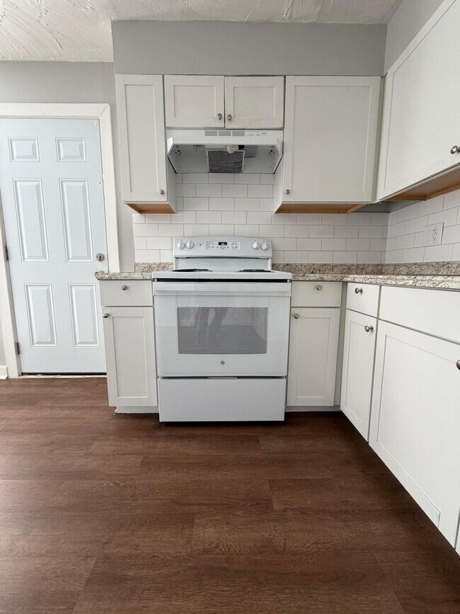 Foto del edificio - 1975 Dunbar Dr