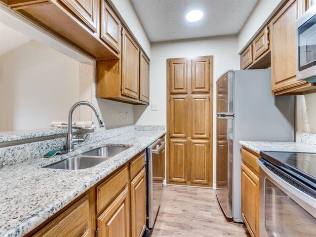 Building Photo - 1208 Calico Ln