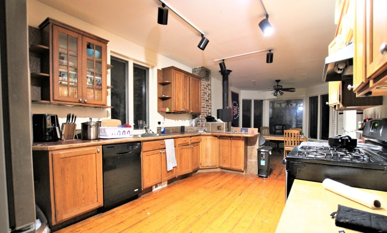 Foto del edificio - 53 Lawn St