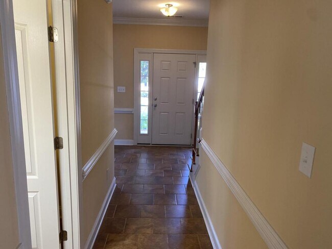 Building Photo - 1094 Cranberry Court