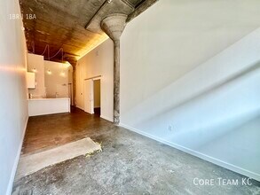 Building Photo - 1719 Walnut St