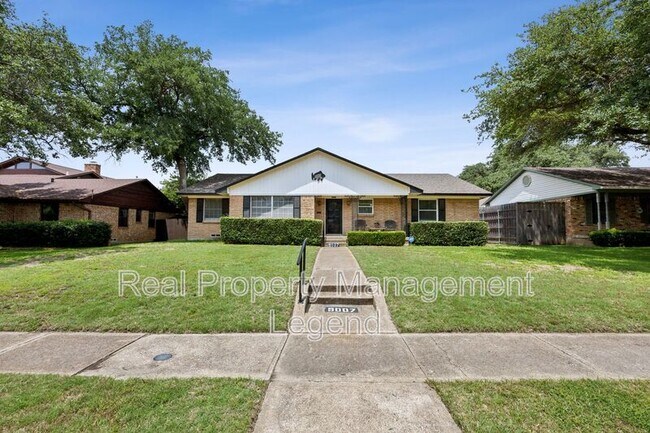 Photo - 9007 Sweetwater Dr House
