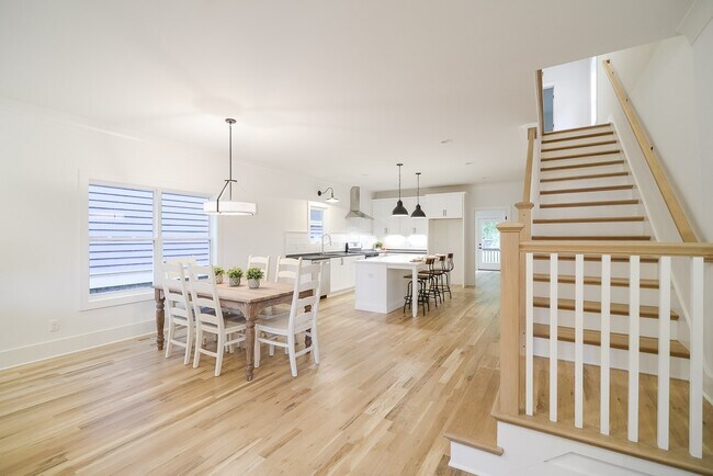 Foto del edificio - 1409B Meridian St