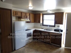 Building Photo - 570 Spinnaker Ln