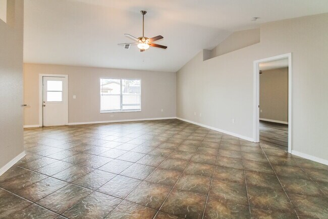 Foto del edificio - 14080 Barlington St
