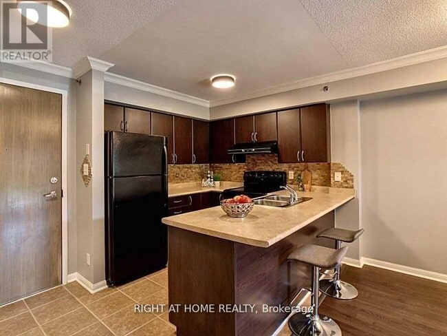 Building Photo - 3070 Rotary Way