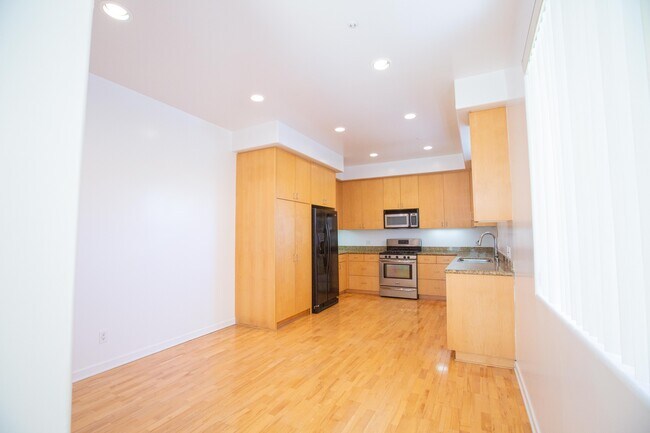 Kitchen - 1437 16th St