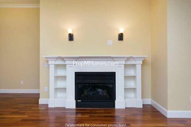Building Photo - 5121 N Williams Ave