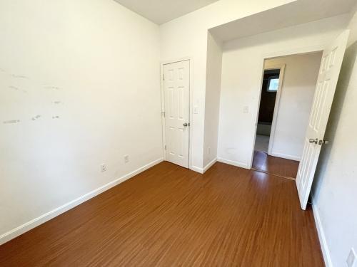Building Photo - 4 bedroom in Newton MA