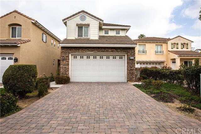 Primary Photo - 2440 Newport Blvd