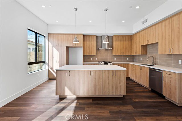 Foto del edificio - 12300 Oxnard St