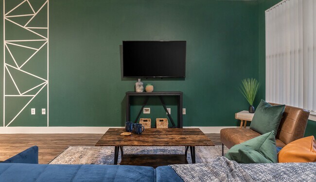 Building Photo - 13005 Meandering Way