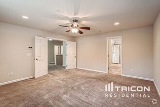 Building Photo - 2871 Hannen St
