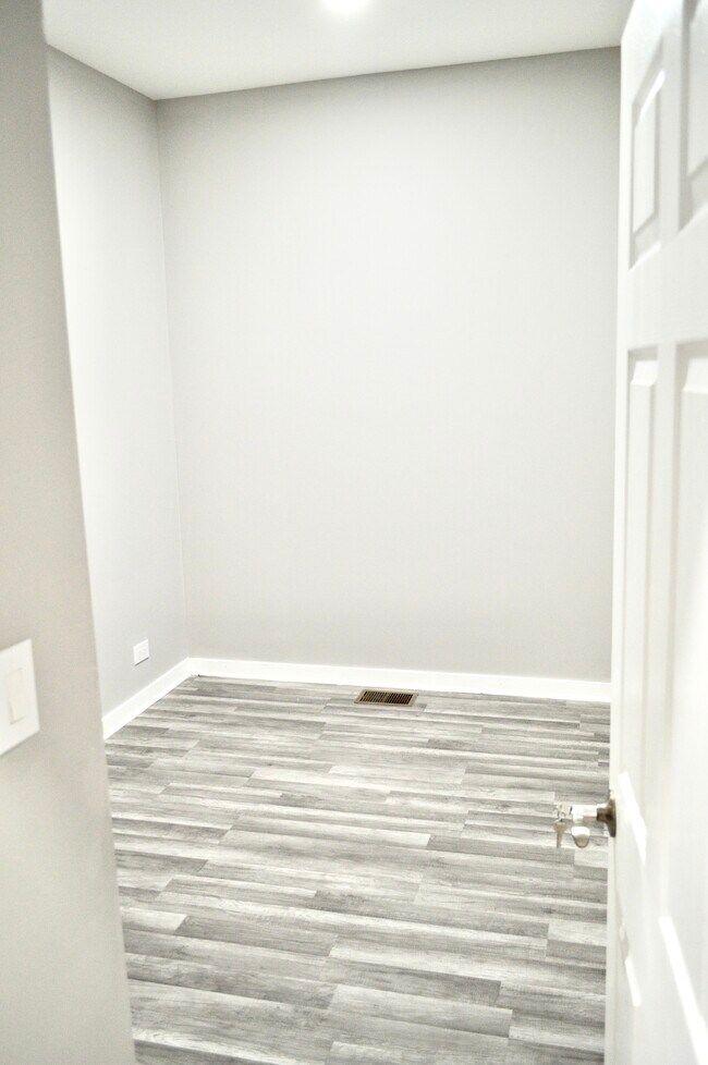 Foto del edificio - 522 W 81st St