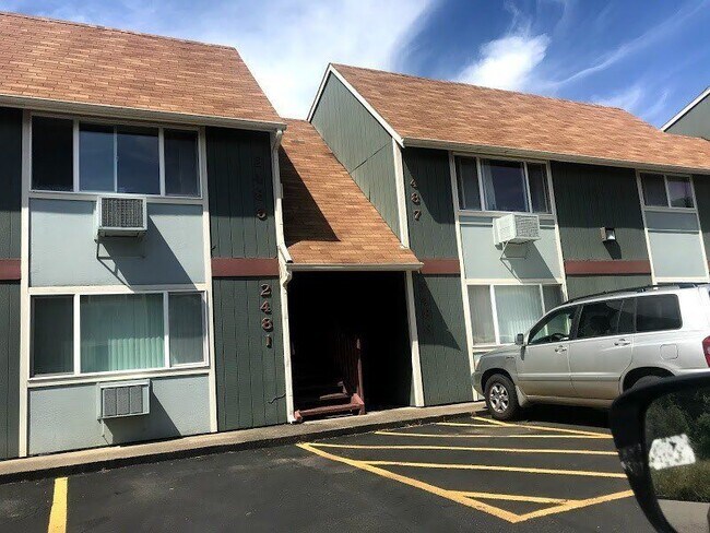 Foto del edificio - 2487 NE Kerr St