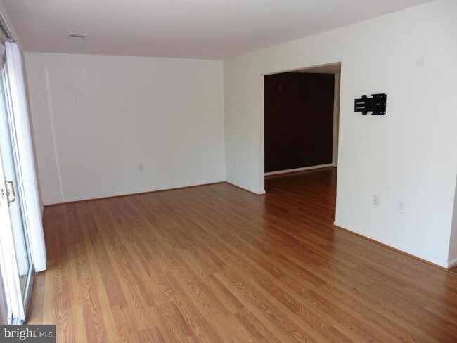 Foto del edificio - 163 Meadows Ln NE