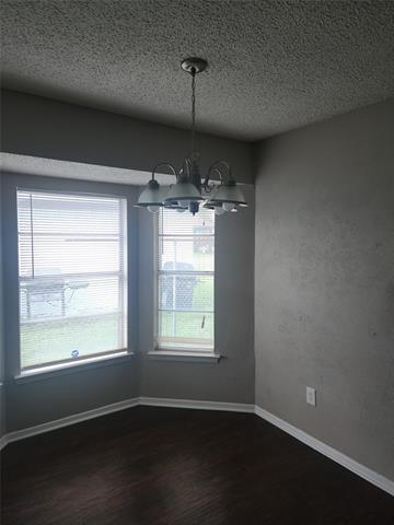 Foto del edificio - 3241 Yorktown Dr