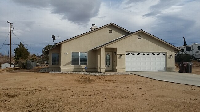 Building Photo - 7171 Balsa Ave