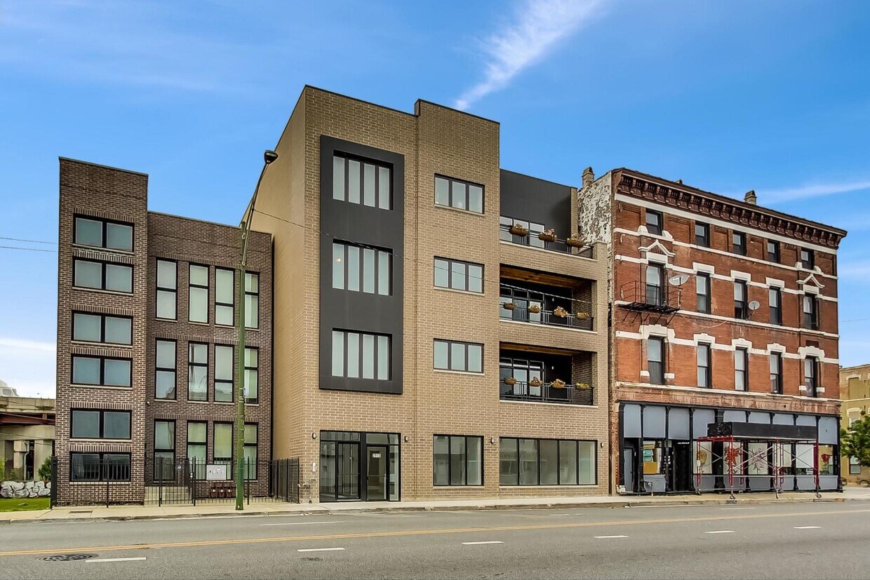 2910 S Archer Ave Unit 2A, Chicago, IL 60608 Condo for Rent in
