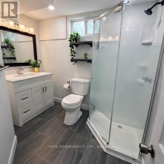 Photo du bâtiment - 13 Macoomb Dr