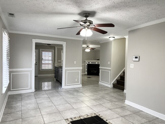 Building Photo - 505 Clearfield Dr