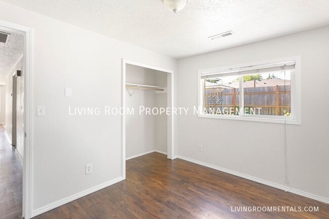 Photo - 7021 SE 69th Ave- House