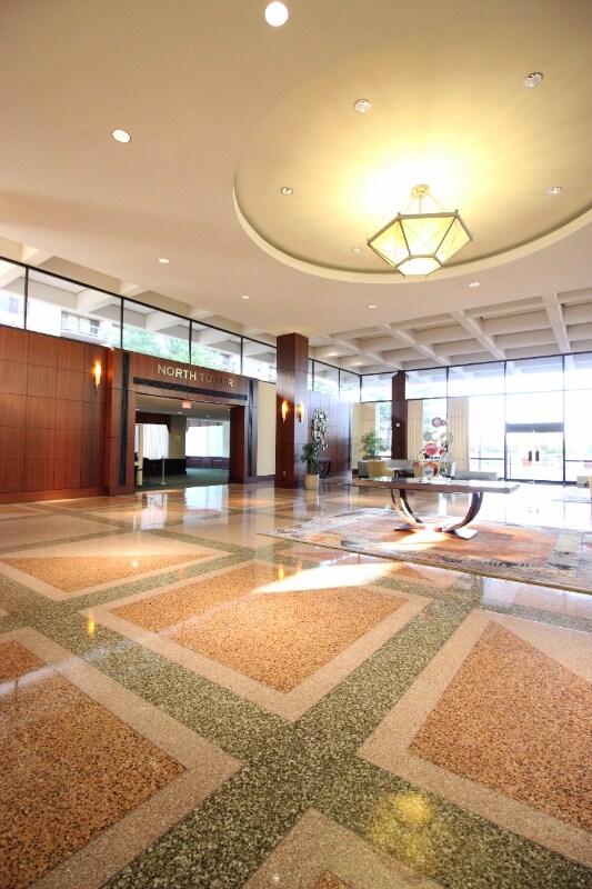 Foto del edificio - 3701 S George Mason Dr