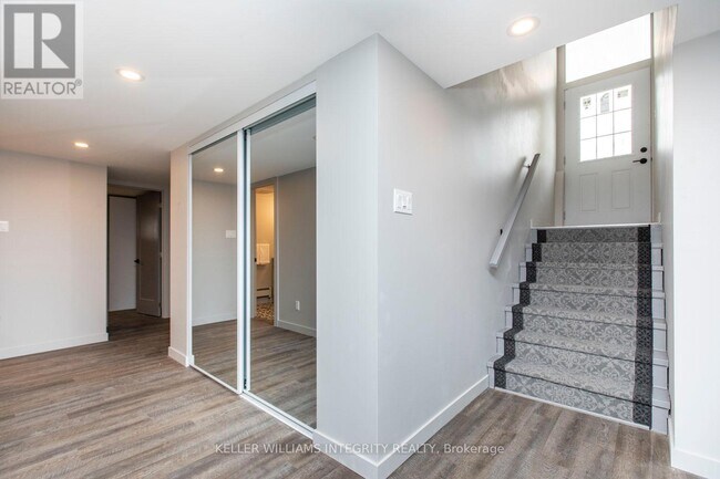 Building Photo - 2963 Penny Dr