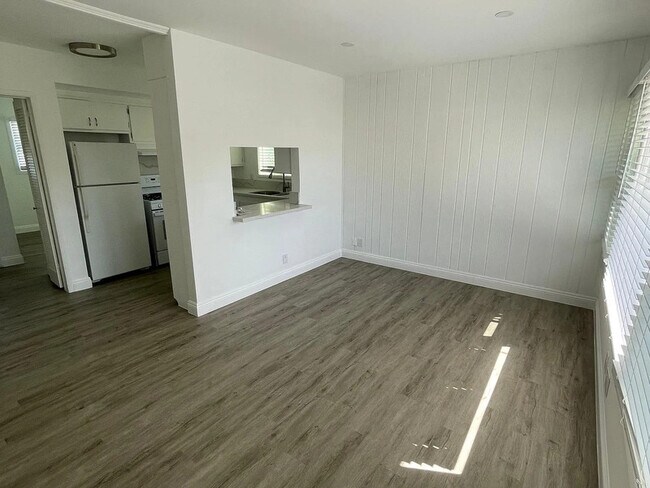 Foto del edificio - 508 S Catalina Ave