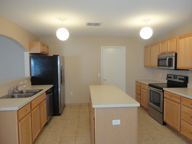 Foto del edificio - 1019 Brenton Leaf Dr