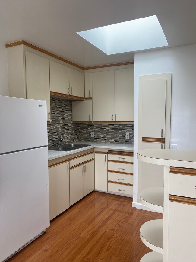 Foto del edificio - 1754 47th Ave