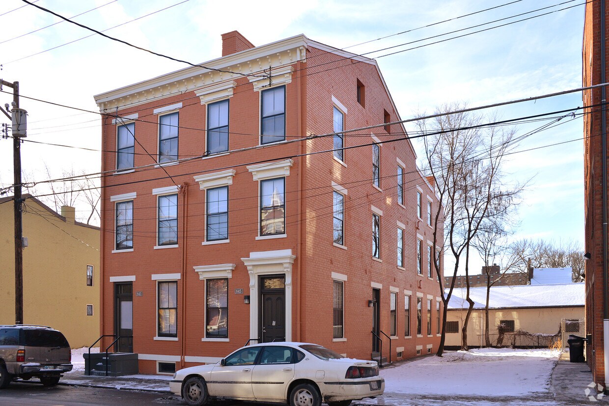Foto principal - 843-845 York St
